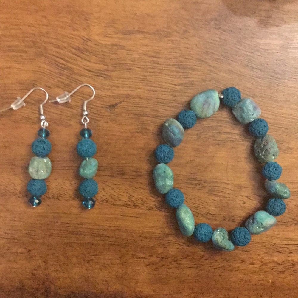 Handmade bracelet and earrings
